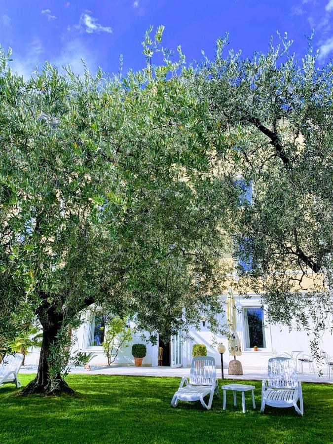 ريفا ديل غاردا Aparthotel Englovacanze المظهر الخارجي الصورة