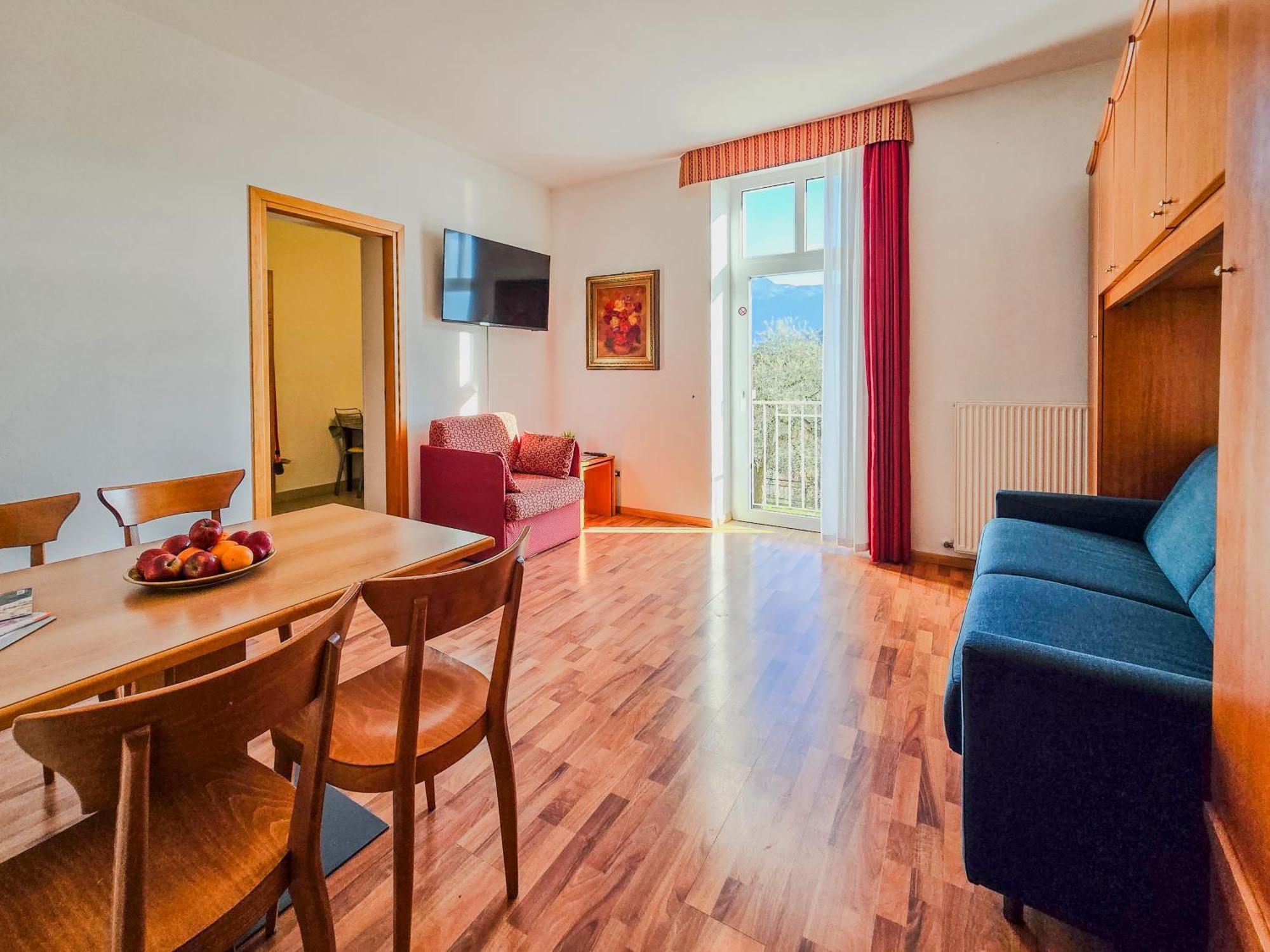 ريفا ديل غاردا Aparthotel Englovacanze المظهر الخارجي الصورة