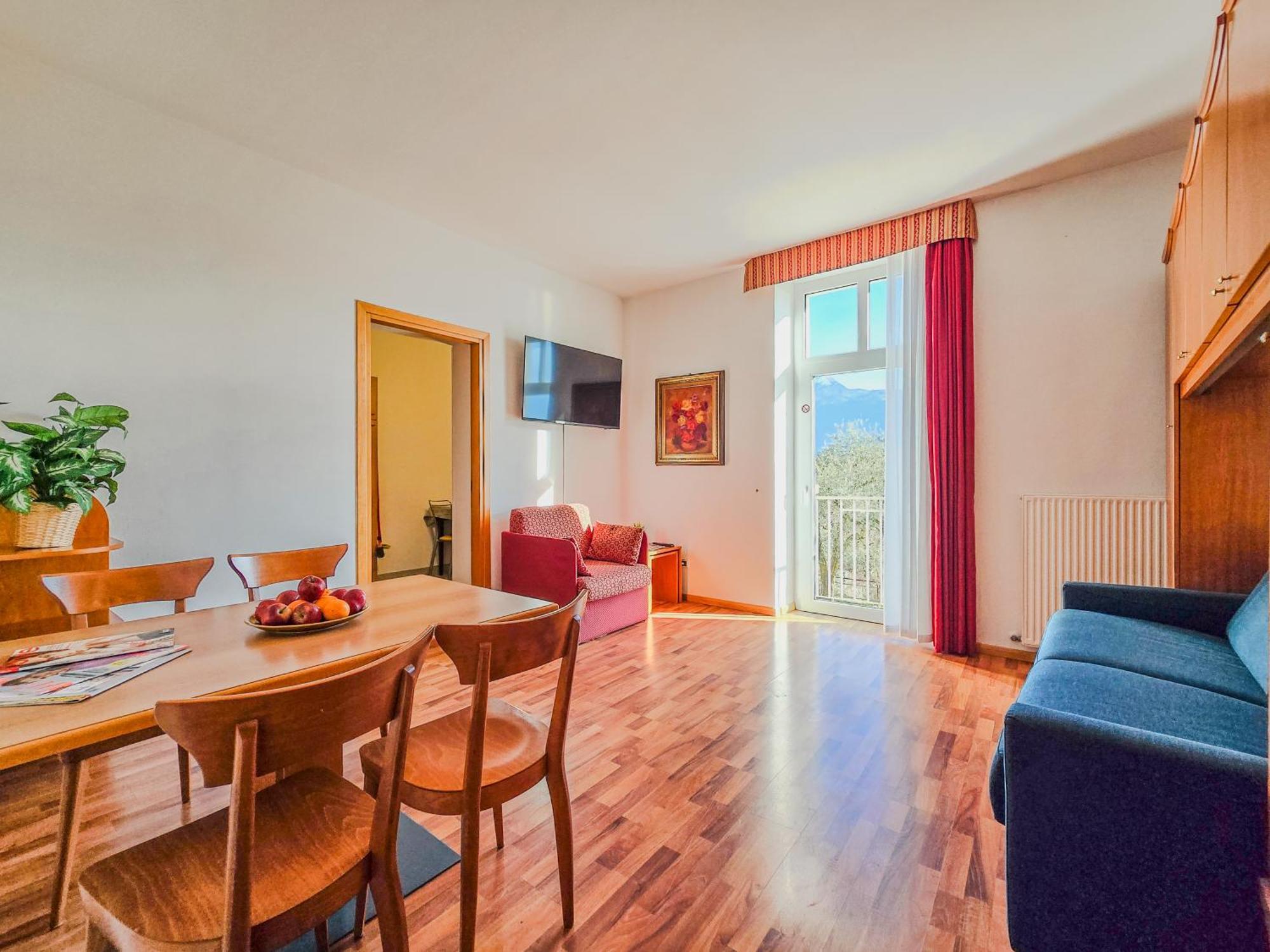 ريفا ديل غاردا Aparthotel Englovacanze المظهر الخارجي الصورة